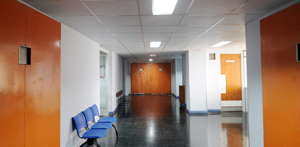 interior-hospital-cielos-registrables